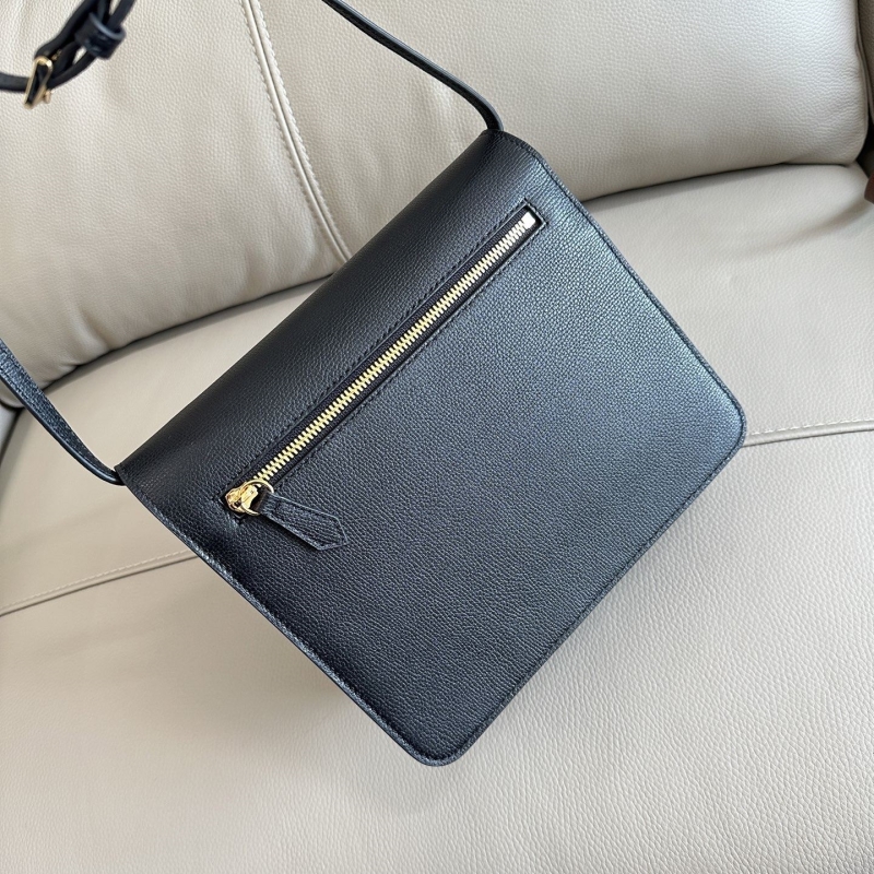 Bv*b*rry satchel bags